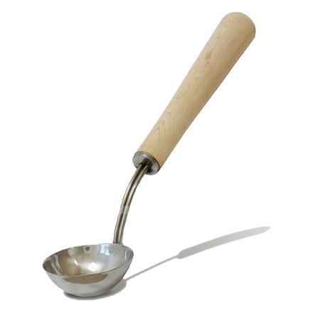   Черпак из нерж. с дерев. ручкой кедр Sawo 453-MD