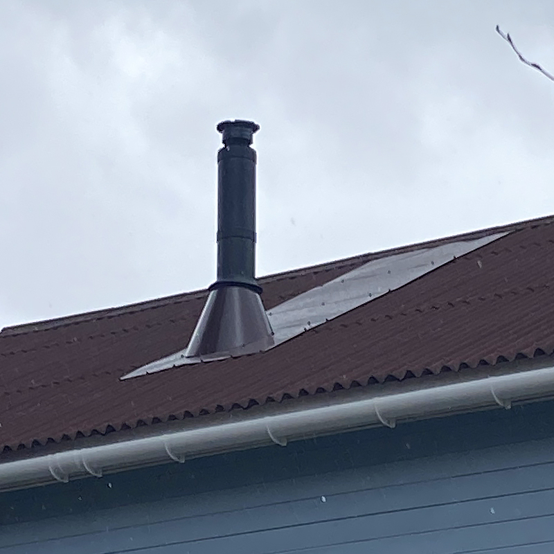   Монтаж печи Guca ARINA для обогрева двухэтажного дома (миниатюра)