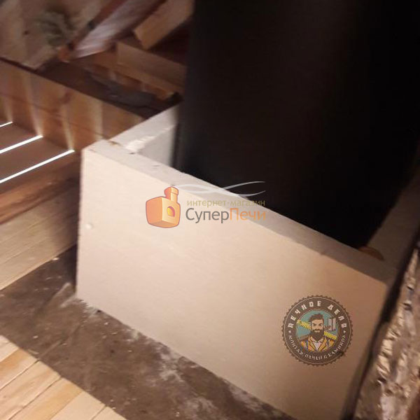   Монтаж печь-камина Мета Рейн (миниатюра)