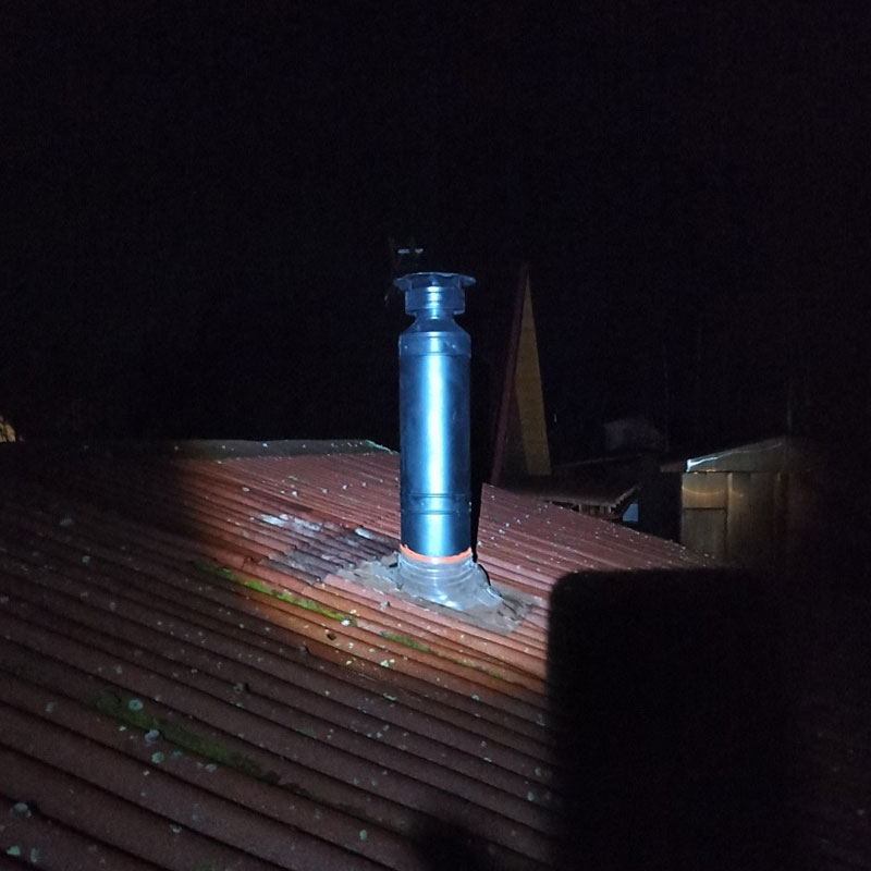   Монтаж печи для бани Сталь-Мастер 14M Панорама с выносным баком (миниатюра)