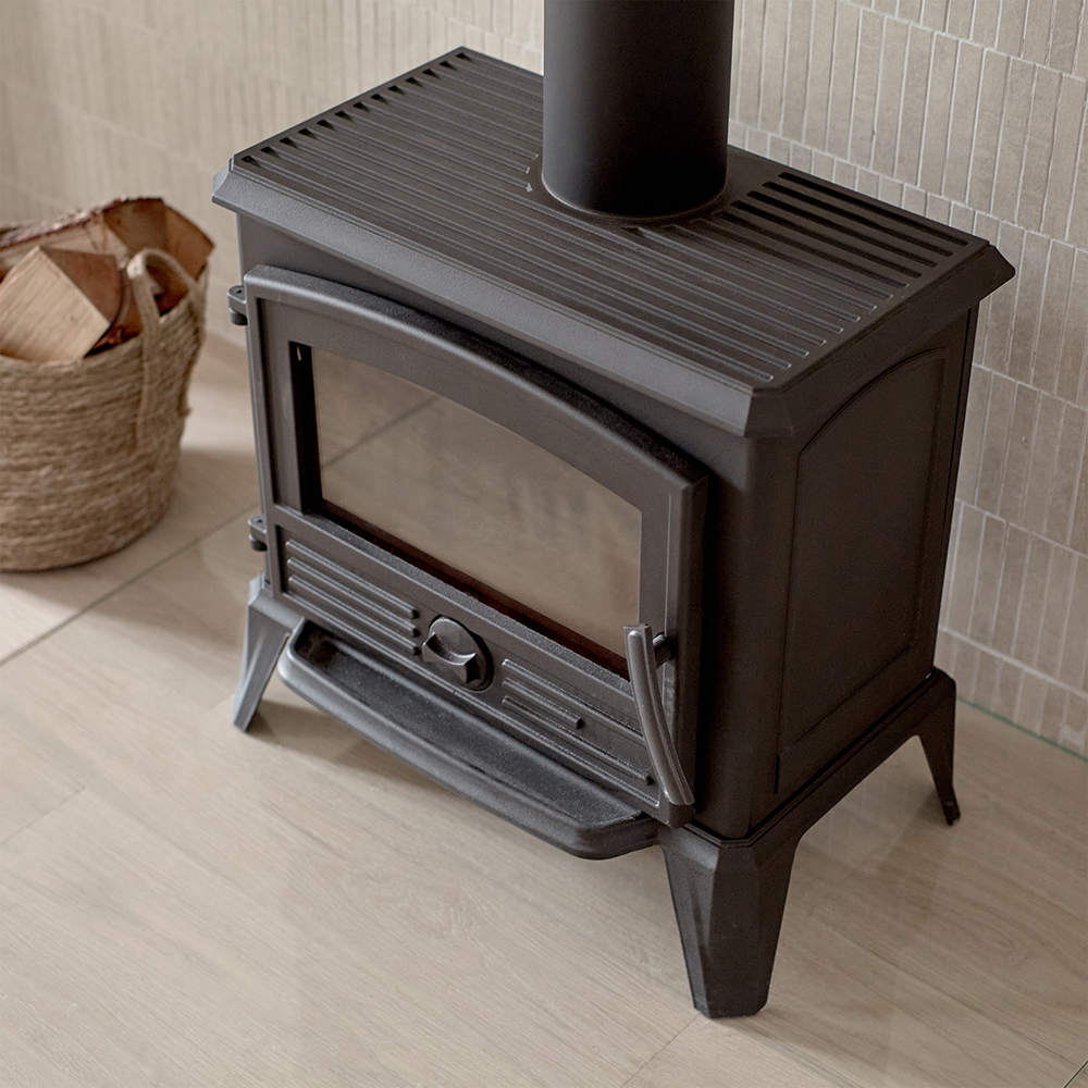 Печь-камин Эверест F8 (миниатюра)